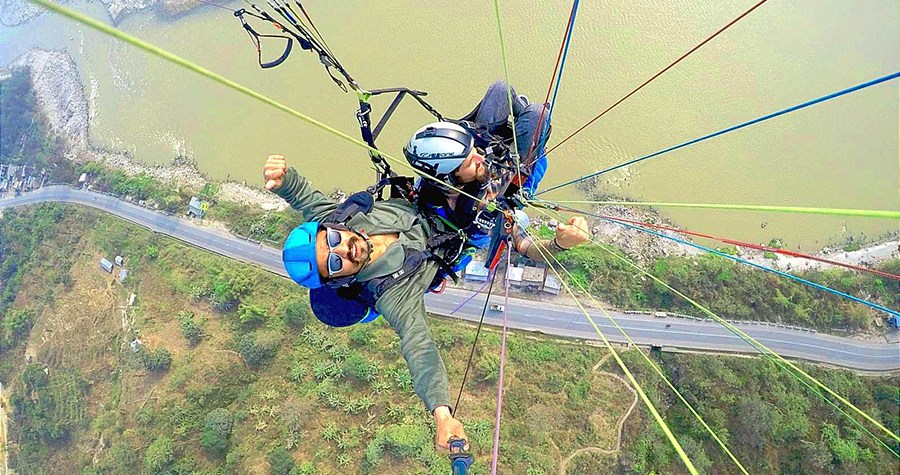 Paragliding in Chitwan! 1 paragliding in Chitwan