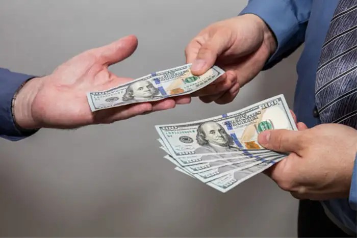 Essential Nepal Travel Tips for a Himalayan Adventure 3 Currency Exchange