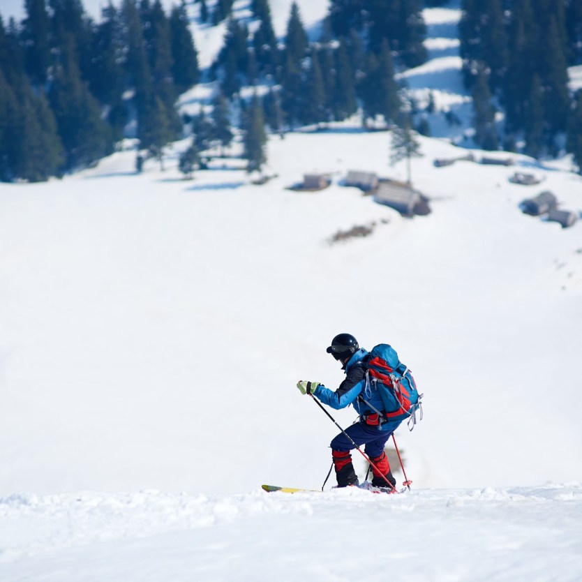 Top 8 Best Winter Treks in India You Never Wants to Miss Out 6 Skiing in Gulmarg