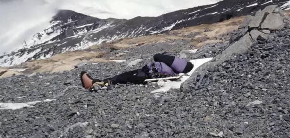 Mount Everest Sleeping Beauty: Francys Arsentiev 1 sleepingbeauty08